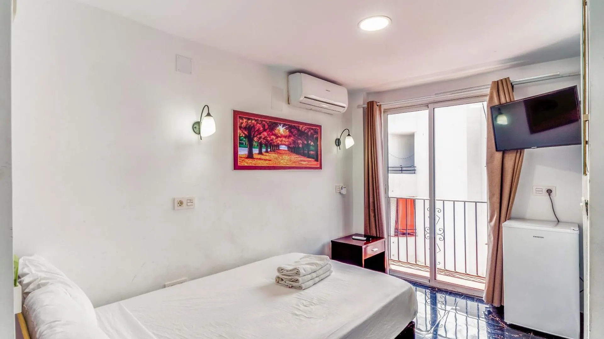 Pensionat Sl Marbella Hotell