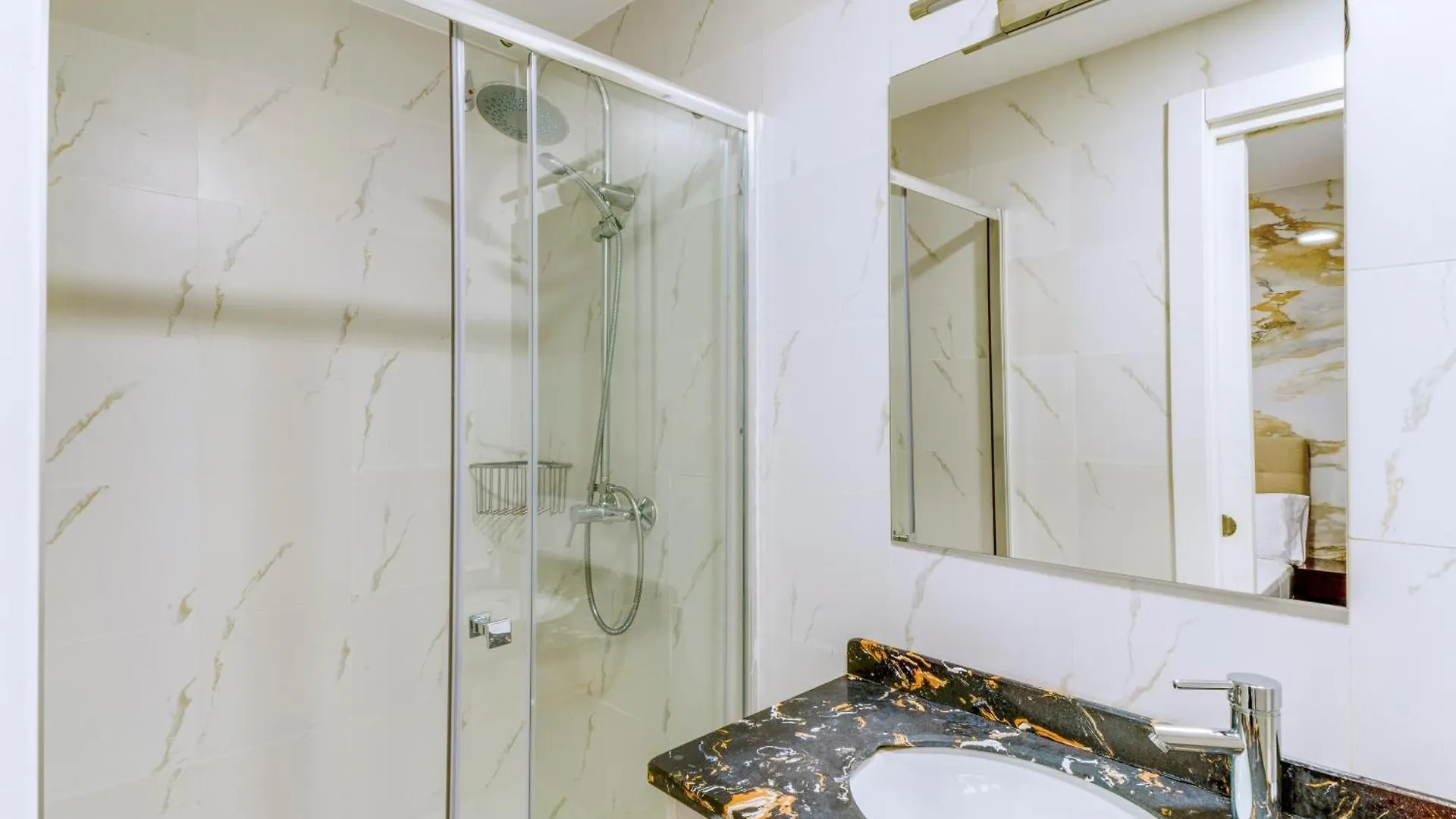 Guest house Sl Marbella Hotel